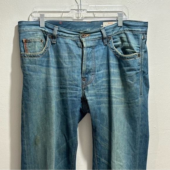 BOSS HUGO BOSS Men’s Button Fly Regular Fit Jeans FRIENDS OF THE HIGH LI… - Picture 3 of 10